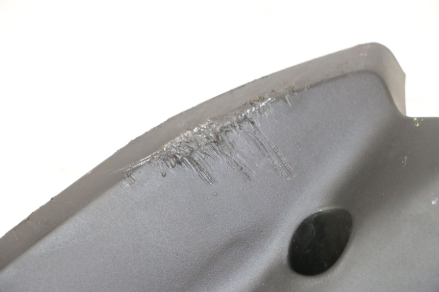 photo de GRIGLIA RADIATORE YAMAHA XMAX X-MAX 125 (2021 - 2025) - Altra angolazione