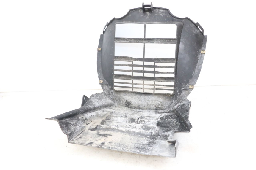 photo de Griglia del radiatore KYMCO XCITING 250 (2006 - 2009) - Zoom sullo stato d'uso