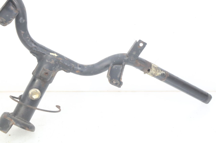 photo de MANUBRIO KYMCO AGILITY 4T 50 (2005 - 2018) - Dettagli dei punti di fissaggio