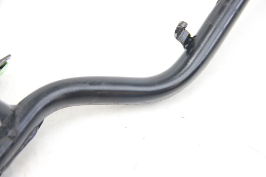 photo de MANUBRIO PEUGEOT CITYSTAR 125 (2011 - 2017) - Altra angolazione