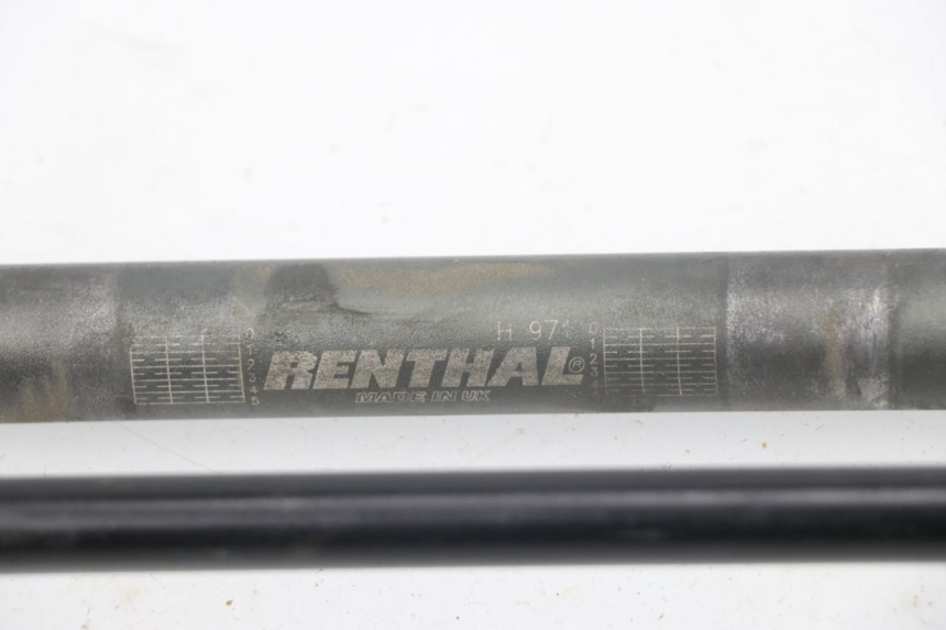 photo de manubrio HONDA CRF CR-F 450 (2009 - 2012) - Primo piano tecnico