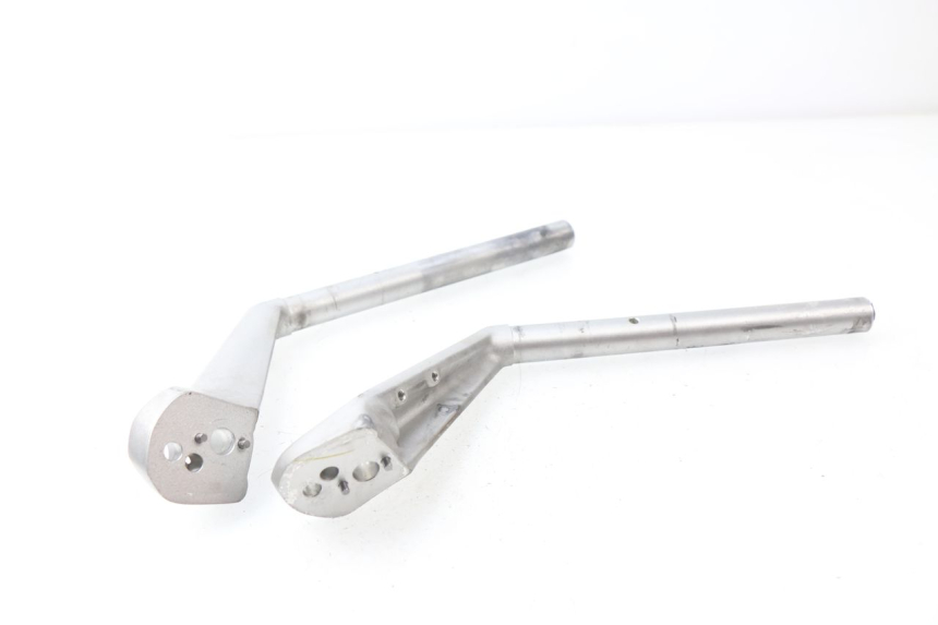 photo de MANUBRIO YAMAHA FJR ABS 1300 (2006 - 2012) - Primo piano tecnico