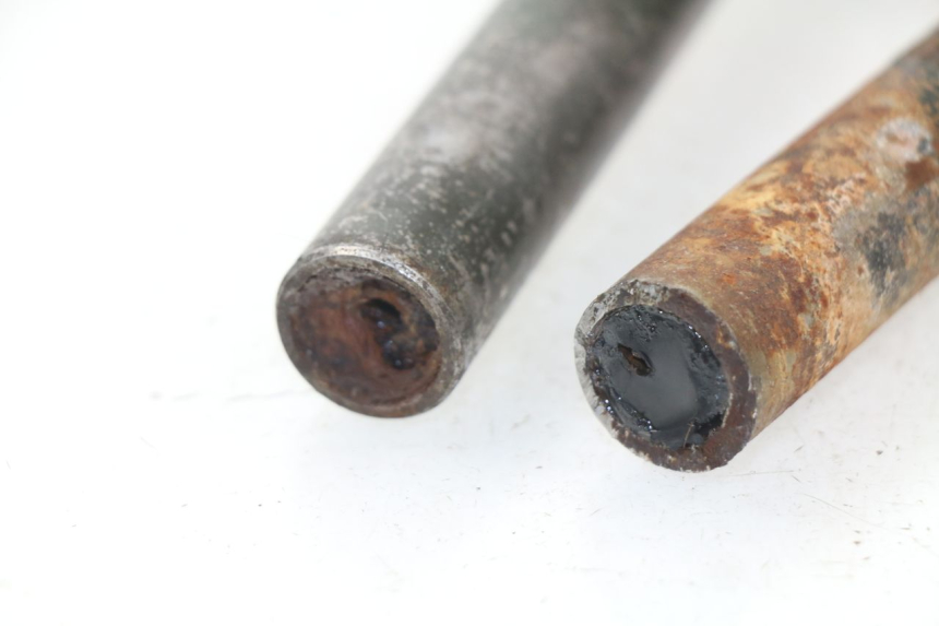 photo de manubrio SUZUKI GSXF GSX F 600 (1988 - 1997) - Dettaglio del componente