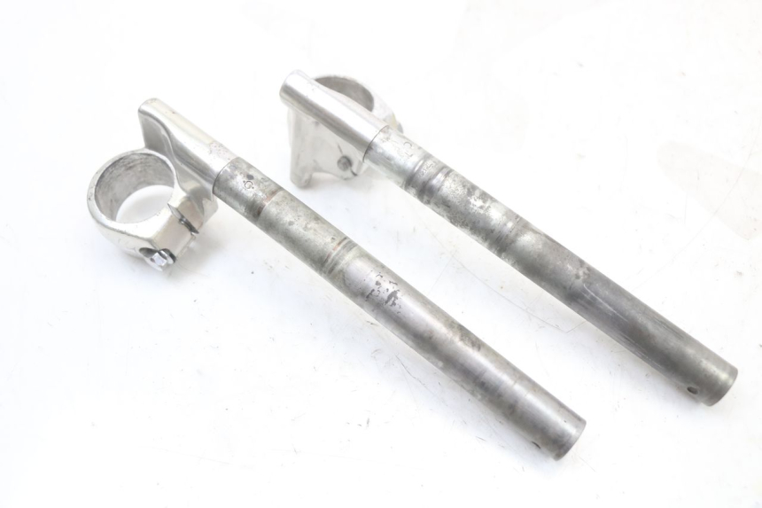 photo de MANUBRIO HONDA CBR F 1000 (1993 - 1996) - Altra angolazione