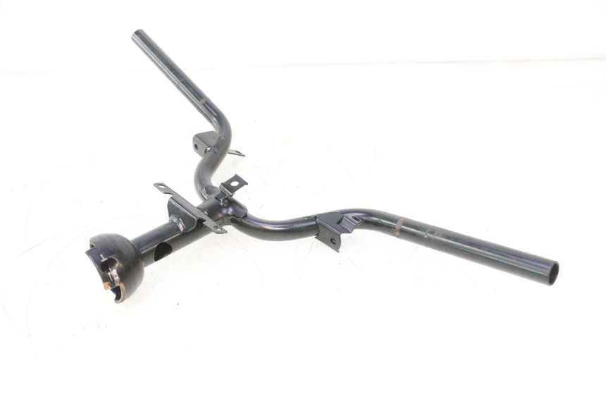 photo de MANUBRIO PEUGEOT KISBEE 4T 50 (2023 - 2026) - Vista d'insieme del prodotto