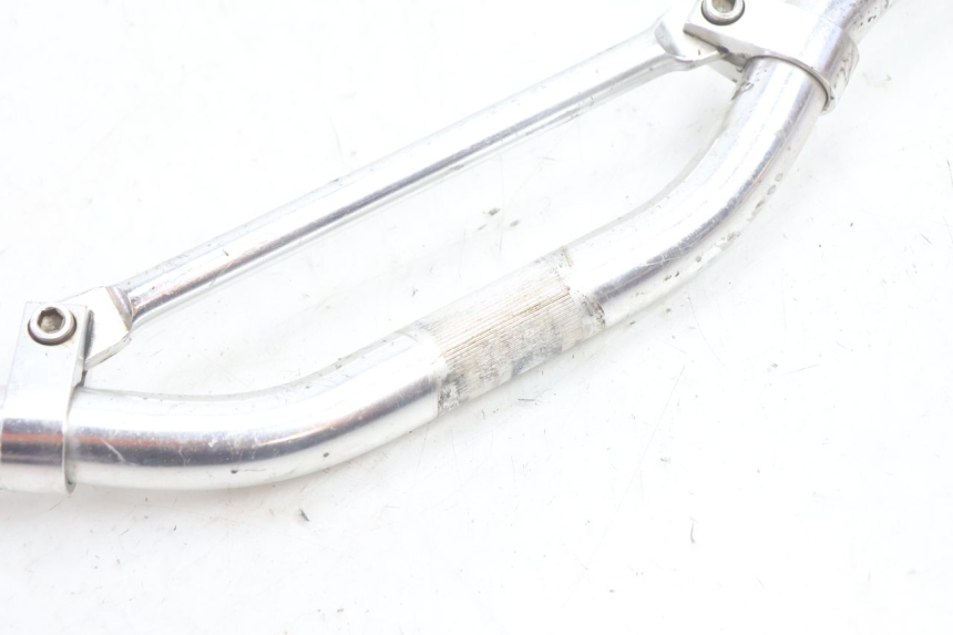 photo de MANUBRIO PEUGEOT LUDIX BLASTER 50 (2006 - 2014) - Primo piano tecnico