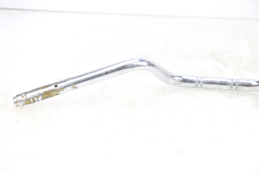 photo de MANUBRIO HONDA PCX (JF47) 125 (2012 - 2013) - Primo piano tecnico