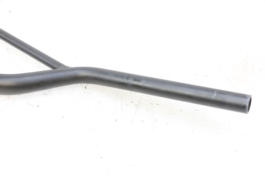 photo de MANUBRIO APOLLO RFZ 125 - Dettaglio del componente