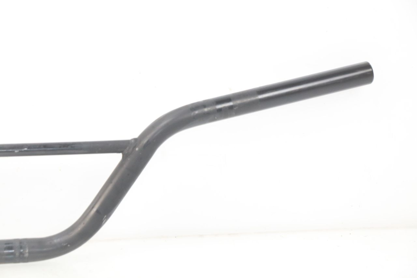 photo de Manubrio MINI MX ROOKIE 125 - Dettagli dei punti di fissaggio