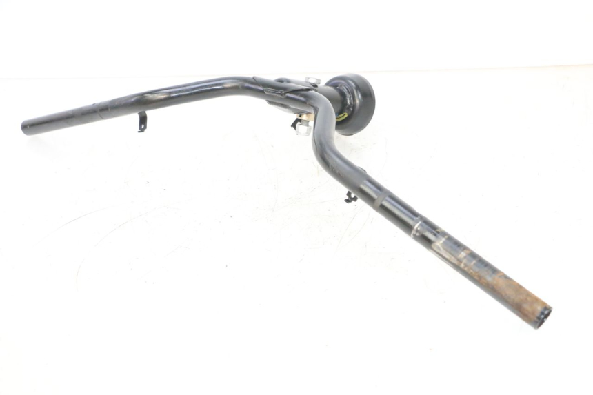 photo de MANUBRIO PEUGEOT SATELIS 125 (2013 - 2018) - Primo piano tecnico