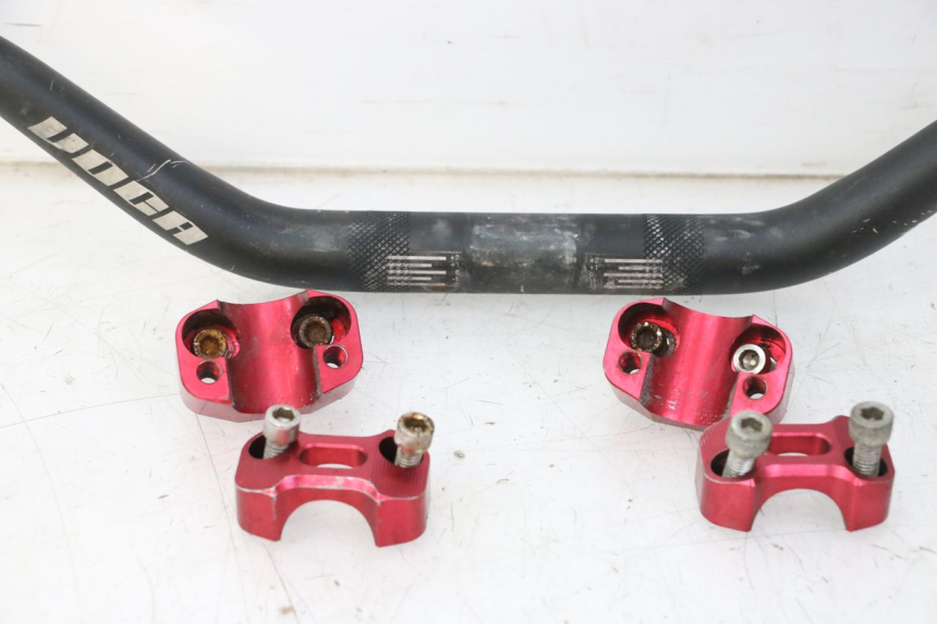 photo de MANUBRIO GILERA SMT SUPERMOTARD 50 (2009 - 2017) - Ispezione visiva dettagliata