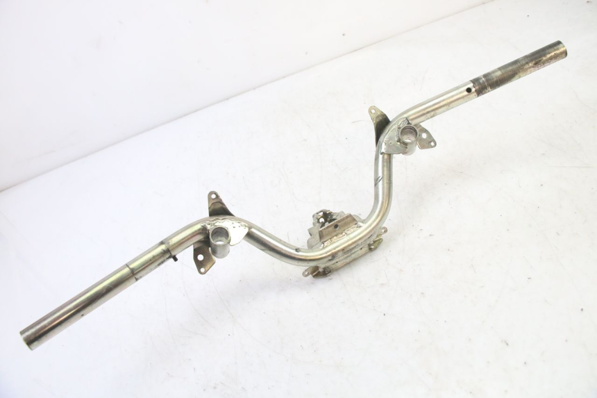 photo de Manubrio APRILIA SR 2T 50 (2018 - 2022) - Vista principale