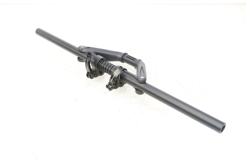 photo de MANUBRIO DUALTRON VICTOR LIMITED 1 - Primo piano tecnico