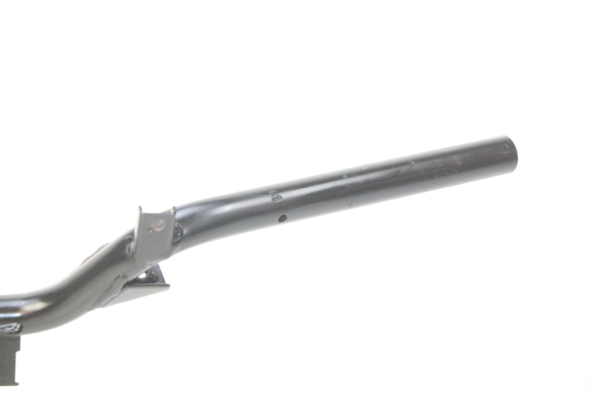 photo de MANUBRIO PEUGEOT VIVACITY NEW 4T 50 (2008 - 2017) - Primo piano tecnico