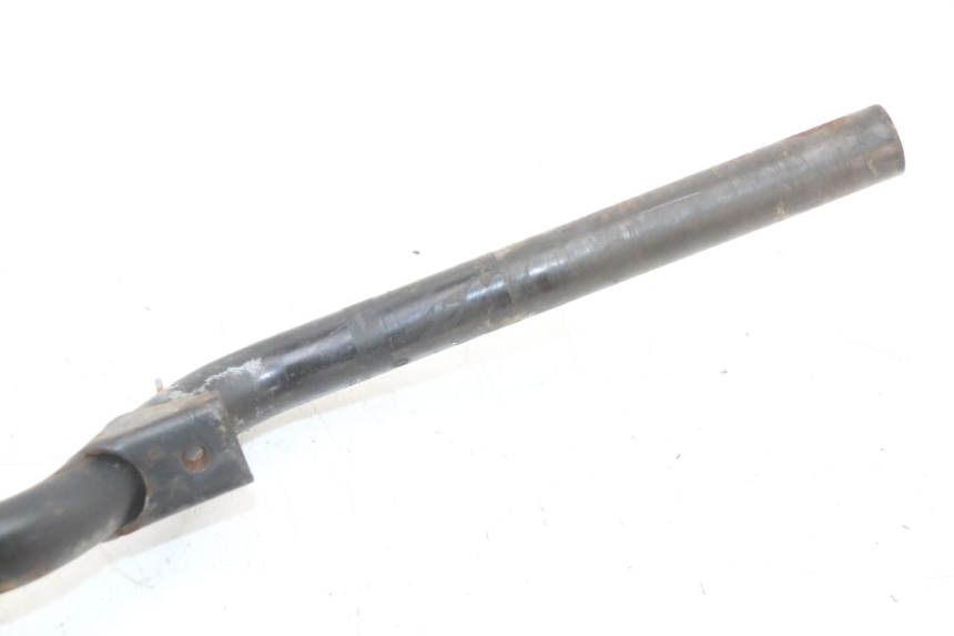 photo de MANUBRIO PEUGEOT VIVACITY NEW 4T 50 (2008 - 2017) - Caratteristiche distintive