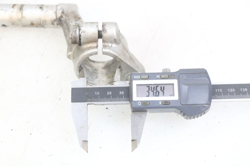 photo de MANUBRIO DAELIM VJ ROADWIN FI 125 (2008 - 2017) - Dettaglio del componente