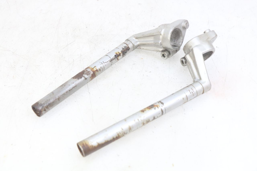 photo de MANUBRIO DAELIM VJ ROADWIN FI 125 (2008 - 2017) - Dettagli dei punti di fissaggio