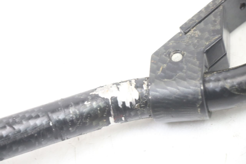 photo de MANUBRIO YAMAHA AEROX 50 (1997 - 2006) - Stato della superficie e materiale