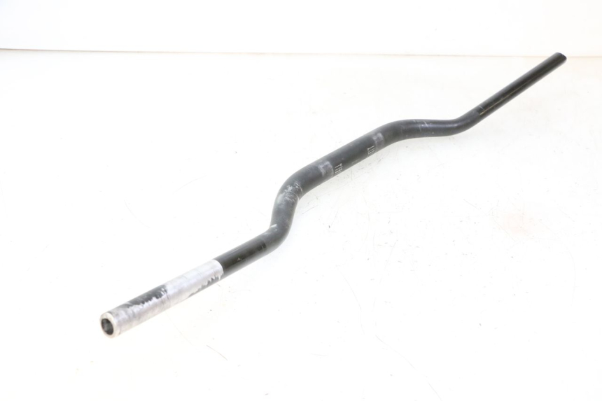 photo de MANUBRIO YAMAHA YZ-F YZF 250 (2014 - 2018) - Dettagli dei punti di fissaggio