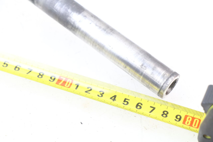 photo de MANUBRIO YAMAHA YZ 80 (1998 - 2001) - Dettaglio del componente