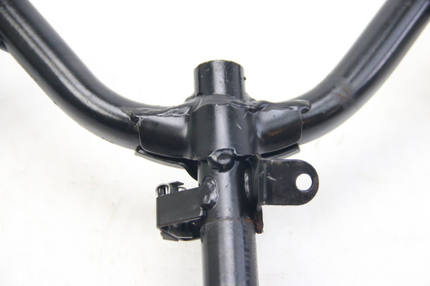 photo de MANUBRIO PIAGGIO ZIP 4T 50 (2018 - 2020) - Primo piano ad alta risoluzione