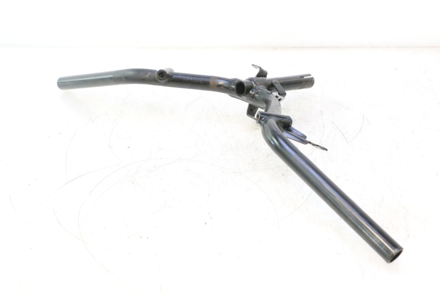 photo de MANUBRIO PIAGGIO ZIP IGET 4T 50 (2021 - 2023) - Dettagli dei punti di fissaggio