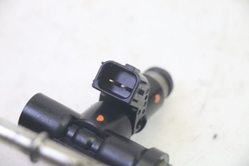 photo de INIETTORE SUZUKI BURGMAN EXECUTIVE ABS 650 (2006 - 2012) - Vista d'insieme del prodotto