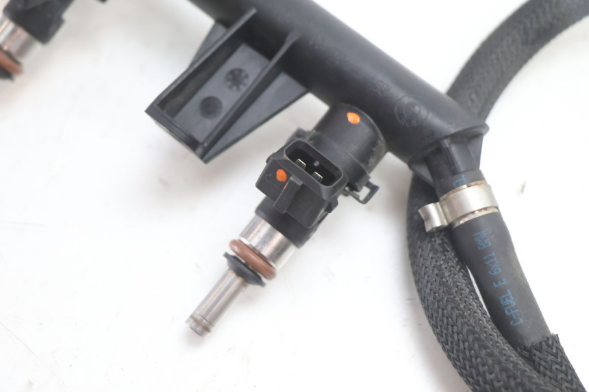 photo de INIETTORE BMW C SPORT 650 (2015 - 2021) - Zoom sullo stato d'uso