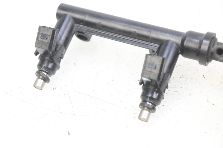 photo de INIETTORE HONDA CB R 1000 (2018 - 2023) - Primo piano ad alta risoluzione