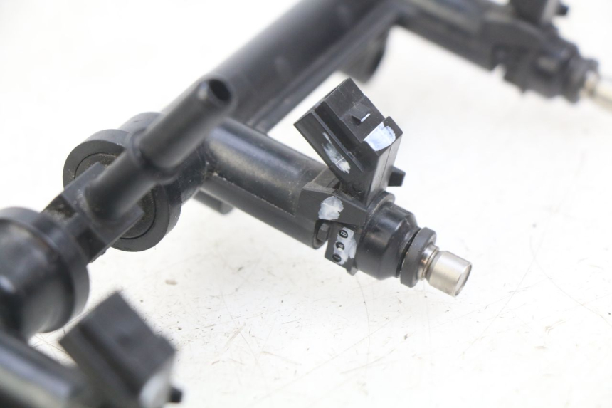 photo de INIETTORE HONDA CB R 1000 (2018 - 2023) - Primo piano tecnico