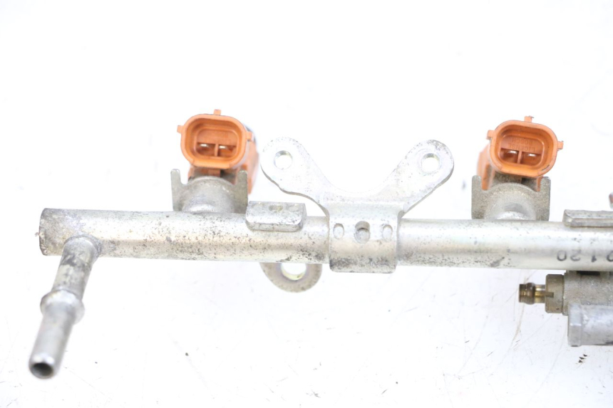 photo de Iniettore YAMAHA FJR ABS 1300 (2006 - 2012) - Dettagli dei punti di fissaggio