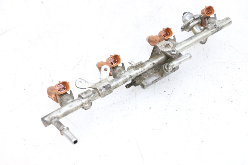 photo de Iniettore YAMAHA FJR ABS 1300 (2006 - 2012) - Dettagli dei punti di fissaggio