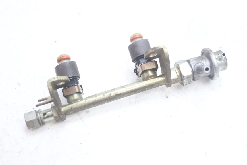 photo de INIETTORE HONDA FJS SILVER WING SILVERWING 400 (2005 - 2008) - Zoom sullo stato d'uso