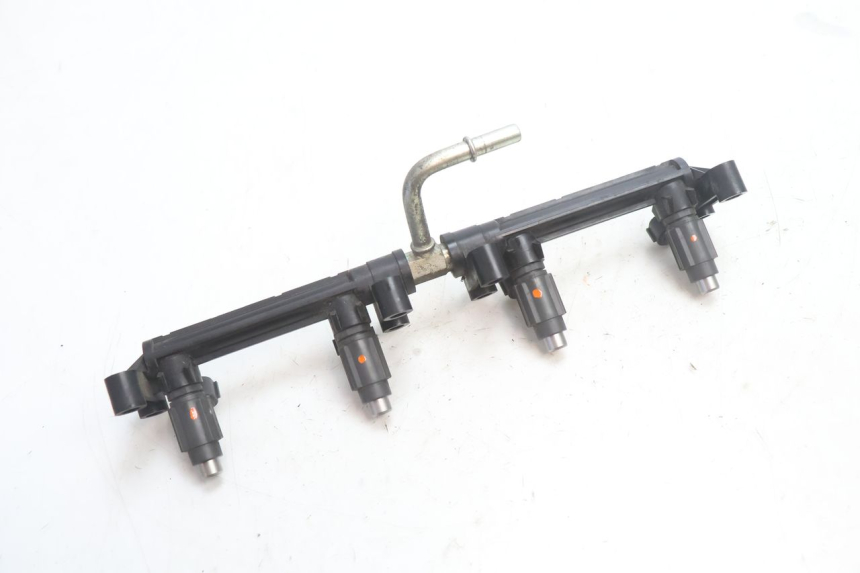 photo de INIETTORE SUZUKI GSR 600 (2005 - 2012) - Primo piano tecnico