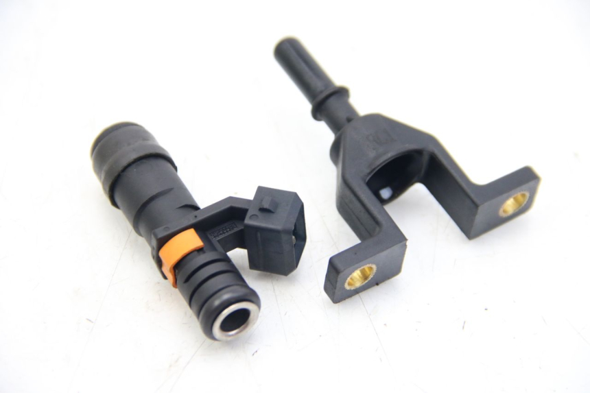 photo de INIETTORE PEUGEOT KISBEE 2T 50 (2018 - 2022) - Primo piano tecnico