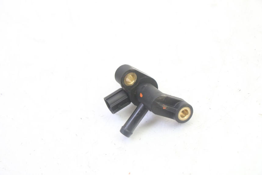 photo de INIETTORE PEUGEOT KISBEE 4T 50 (2018 - 2022) - Altra angolazione