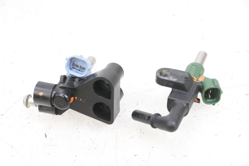 photo de INIETTORE KAWASAKI KXF KX-F 250 (2017 - 2019) - Stato della superficie e materiale