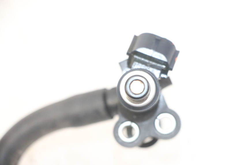 photo de INIETTORE HONDA NTV DEAUVILLE ABS 700 (2007 - 2016) - Zoom sullo stato d'uso