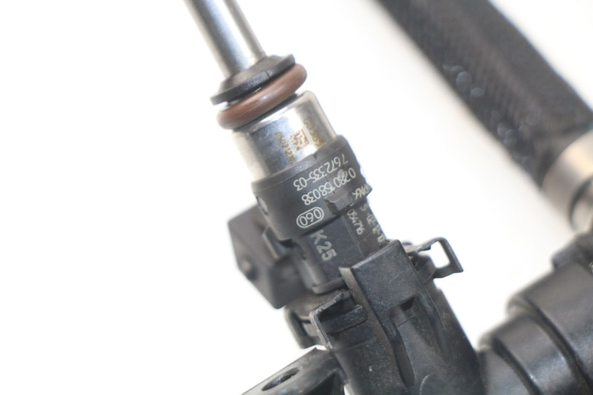 photo de INIETTORE BMW S RR ABS S1000RR 1000 (2009 - 2011) - Dettaglio del componente