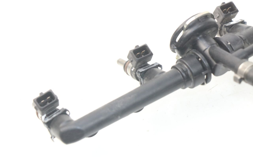 photo de INIETTORE BMW S RR ABS S1000RR 1000 (2009 - 2011) - Zoom sui componenti