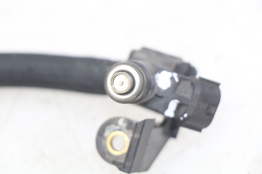 photo de INIETTORE PEUGEOT SATELIS 125 (2006 - 2009) - Primo piano tecnico