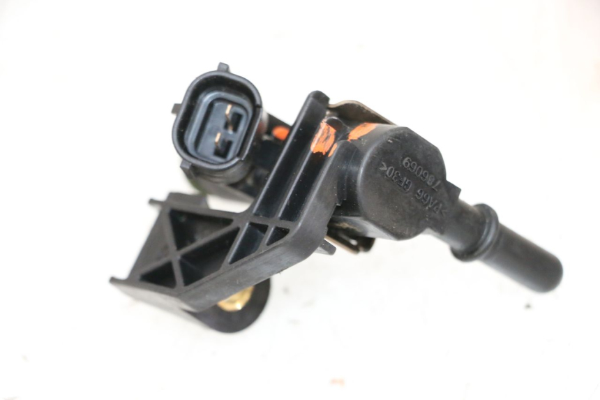 photo de INIETTORE PEUGEOT SATELIS 125 (2013 - 2018) - Primo piano tecnico