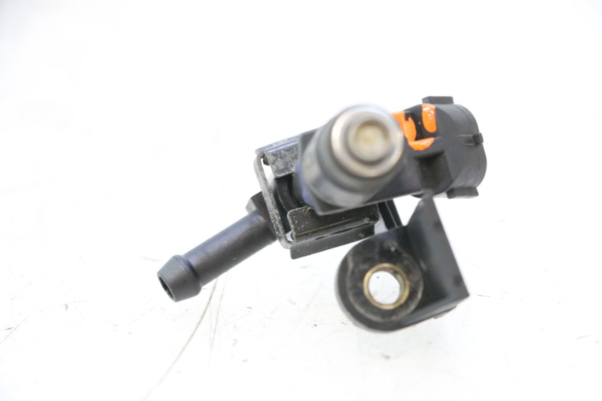 photo de INIETTORE PEUGEOT SATELIS 125 (2006 - 2009) - Dettaglio del componente