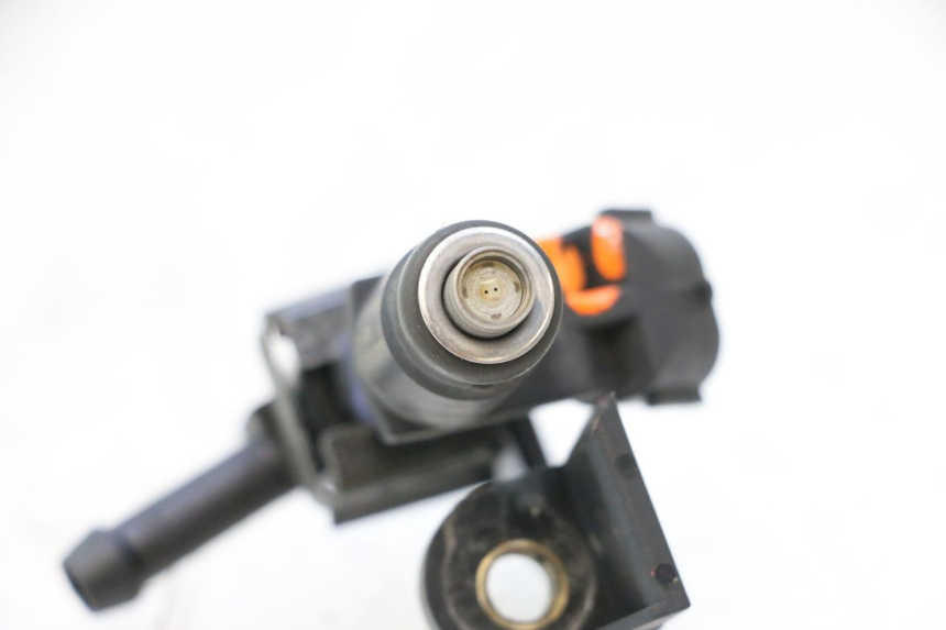 photo de INIETTORE PEUGEOT SATELIS 125 (2006 - 2009) - Zoom sullo stato d'uso