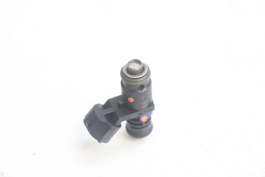 photo de INIETTORE PEUGEOT SATELIS 125 (2013 - 2018) - Altra angolazione