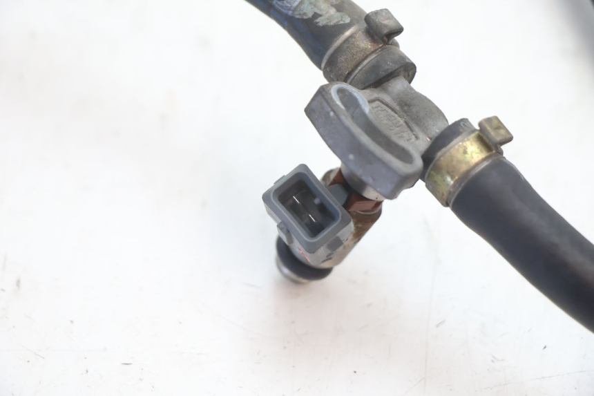 photo de INIETTORE DUCATI SS IE DS CARENEE 1000 (2002 - 2006) - Zoom sullo stato d'uso