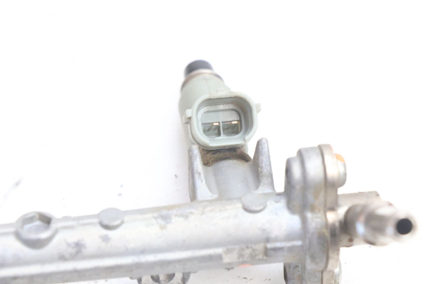 photo de INIETTORE YAMAHA TDM ABS 900 (2002 - 2014) - Altra angolazione