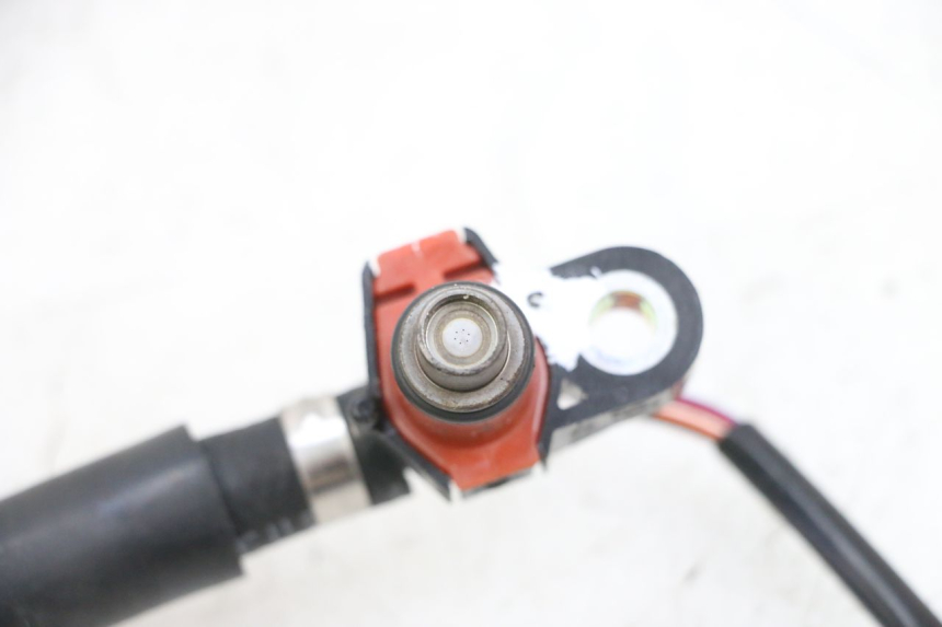 photo de INIETTORE YAMAHA X-MAX XMAX 125 (2010 - 2013) - Zoom sullo stato d'uso