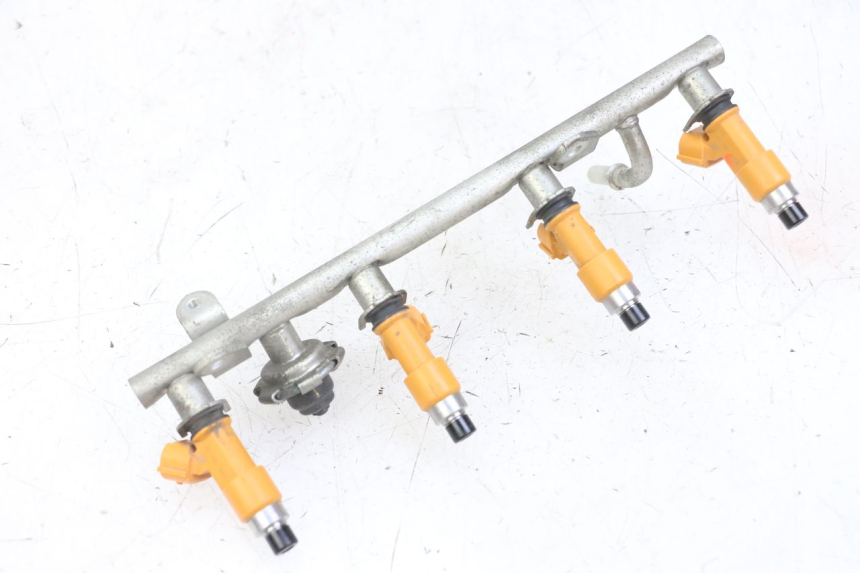 photo de INIETTORE YAMAHA XJ6 ABS 600 (2008 - 2016) - Stato della superficie e materiale