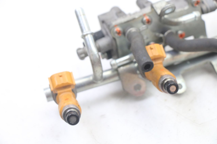 photo de INIETTORE YAMAHA FZ6 FAZER S2 600 (2007 - 2011) - Vista d'insieme del prodotto